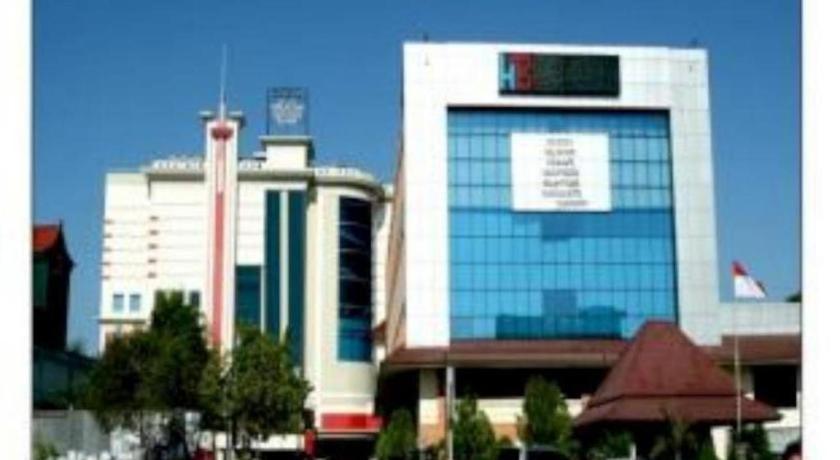 Hotel Banjarmasin International Екстер'єр фото