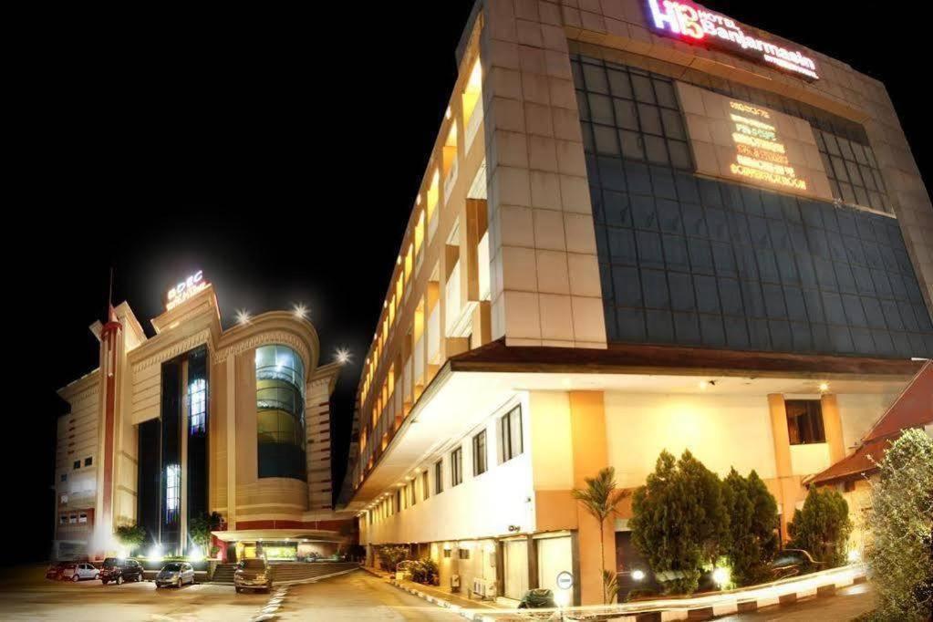 Hotel Banjarmasin International Екстер'єр фото